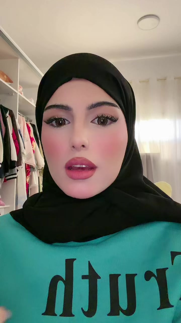 @حلا عبدالعزيز