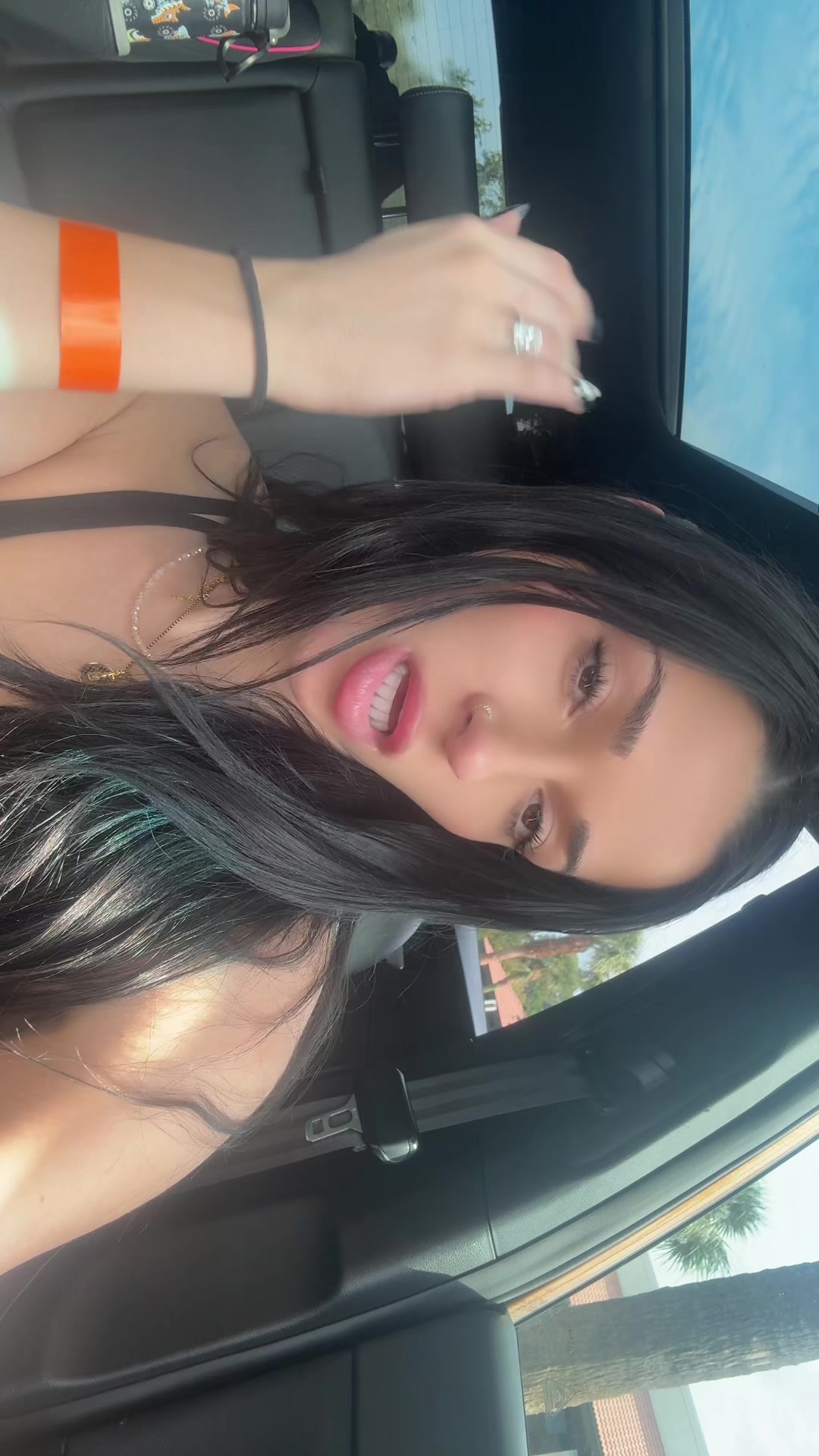 @Aly 🖤