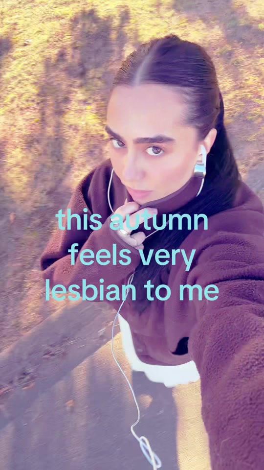 @thequeerghoul 🍉