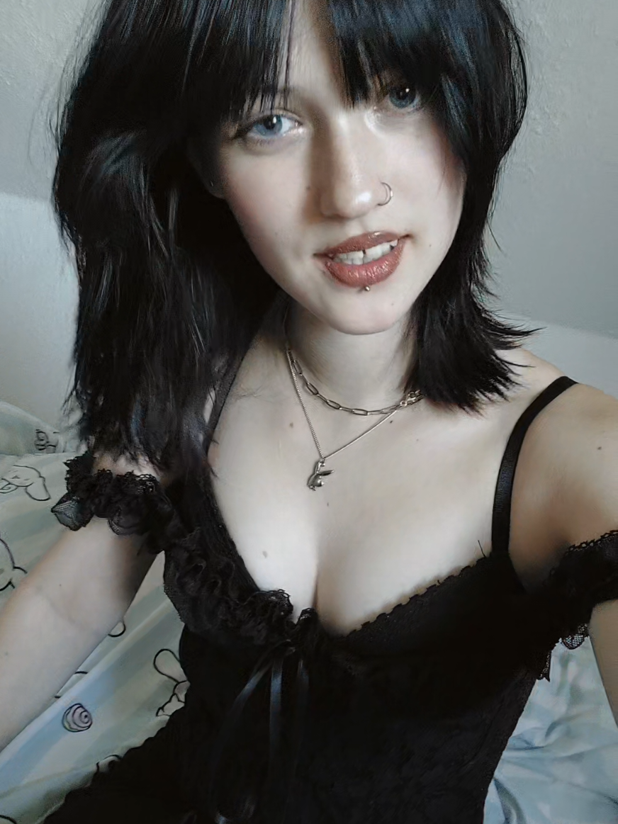 @alyah𒉭🦋