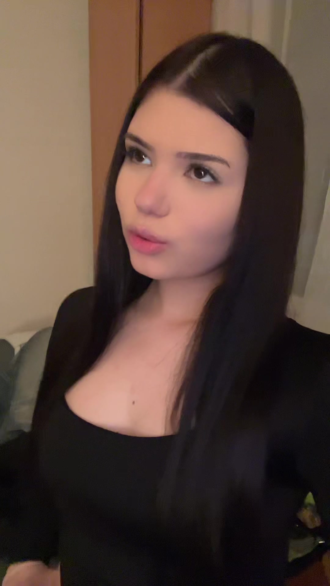 @kojaelena_
