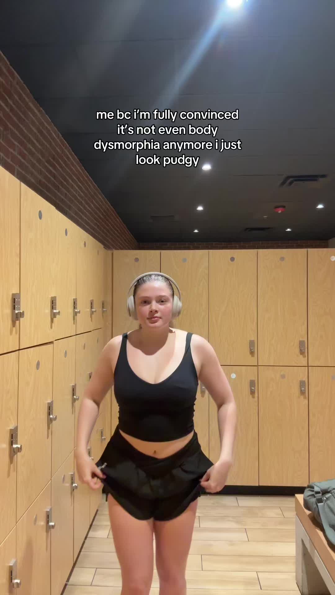 @thephoebekaul
