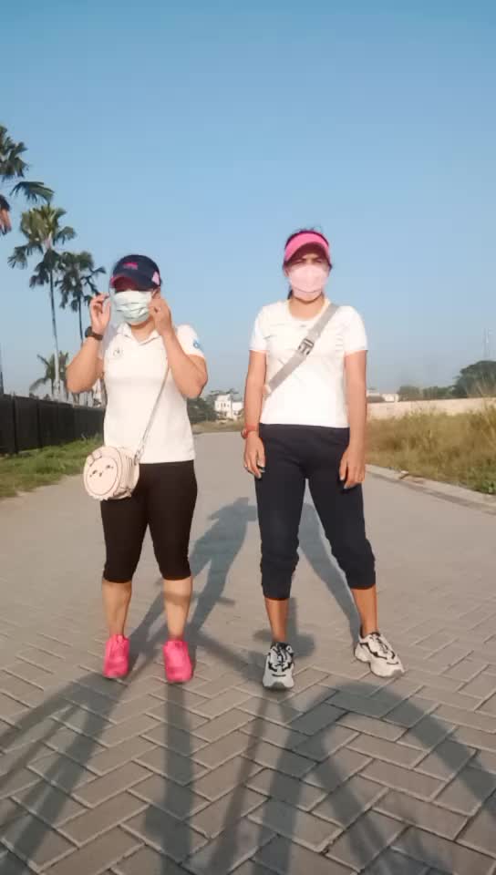 @Nellysiregar