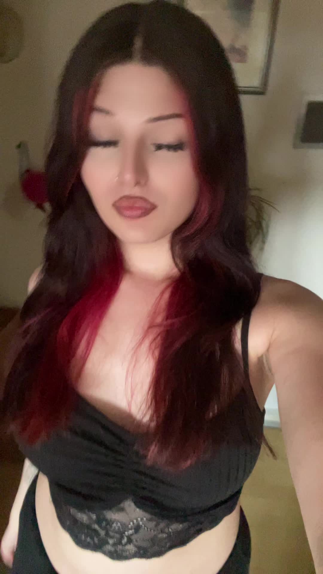 @𝒥ℴ𝓁𝒾𝓃ℯ🥀