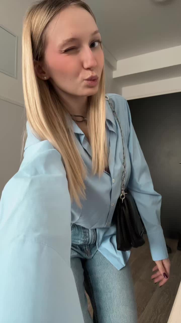 @Juliee