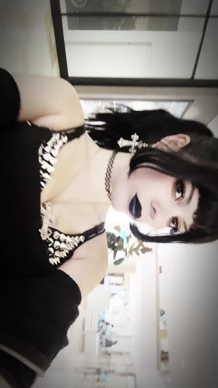 @the.emoangel
