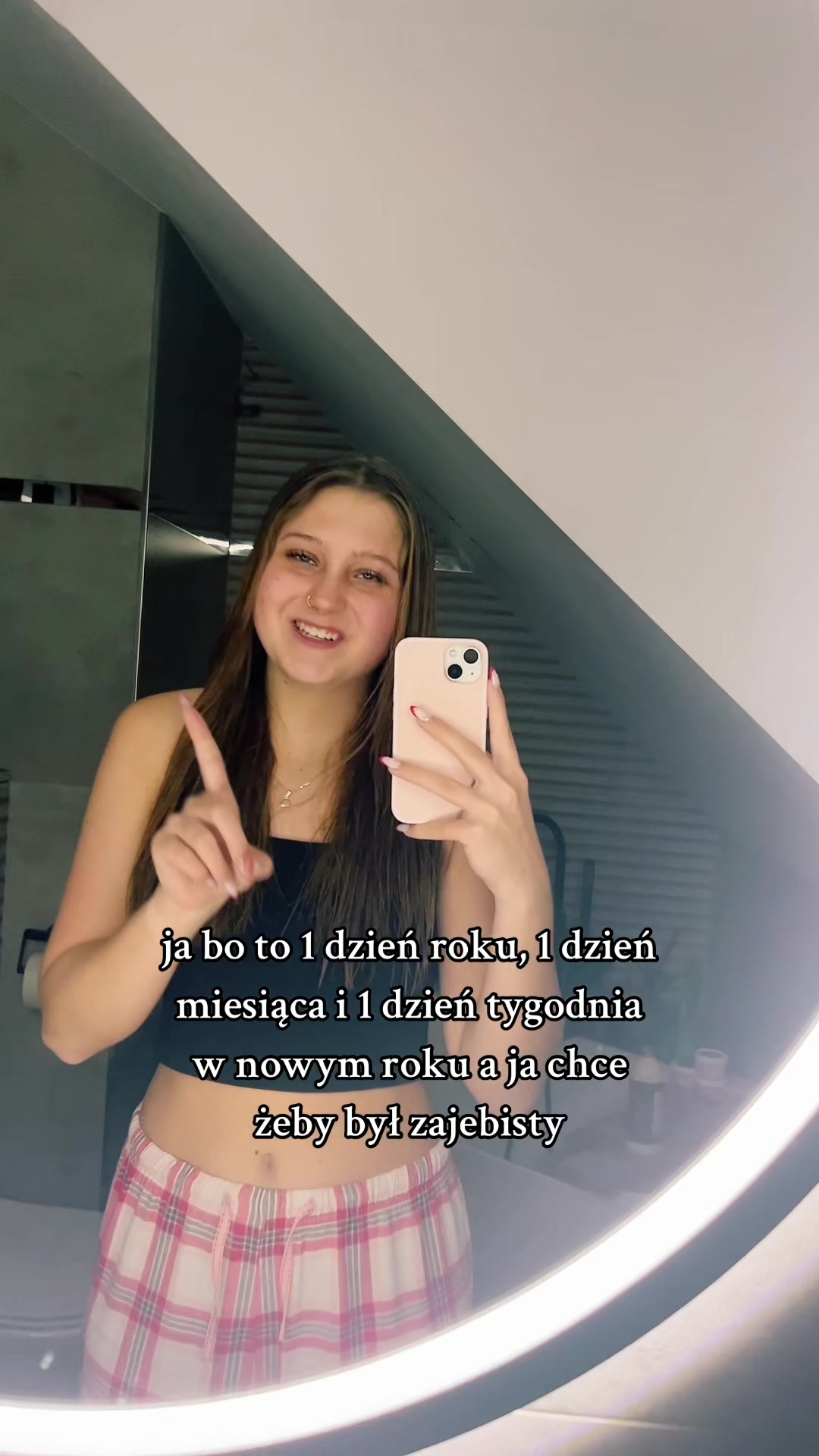@zuzaajesiak