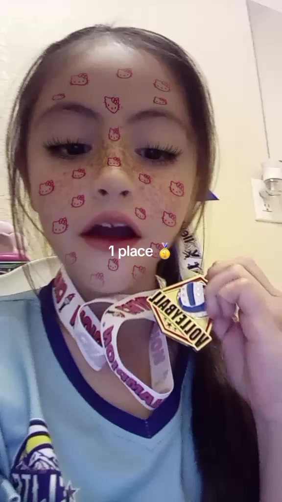 @Ximenaaaaaaaaaaaa🥇🏐🤍🖤🪩🔮