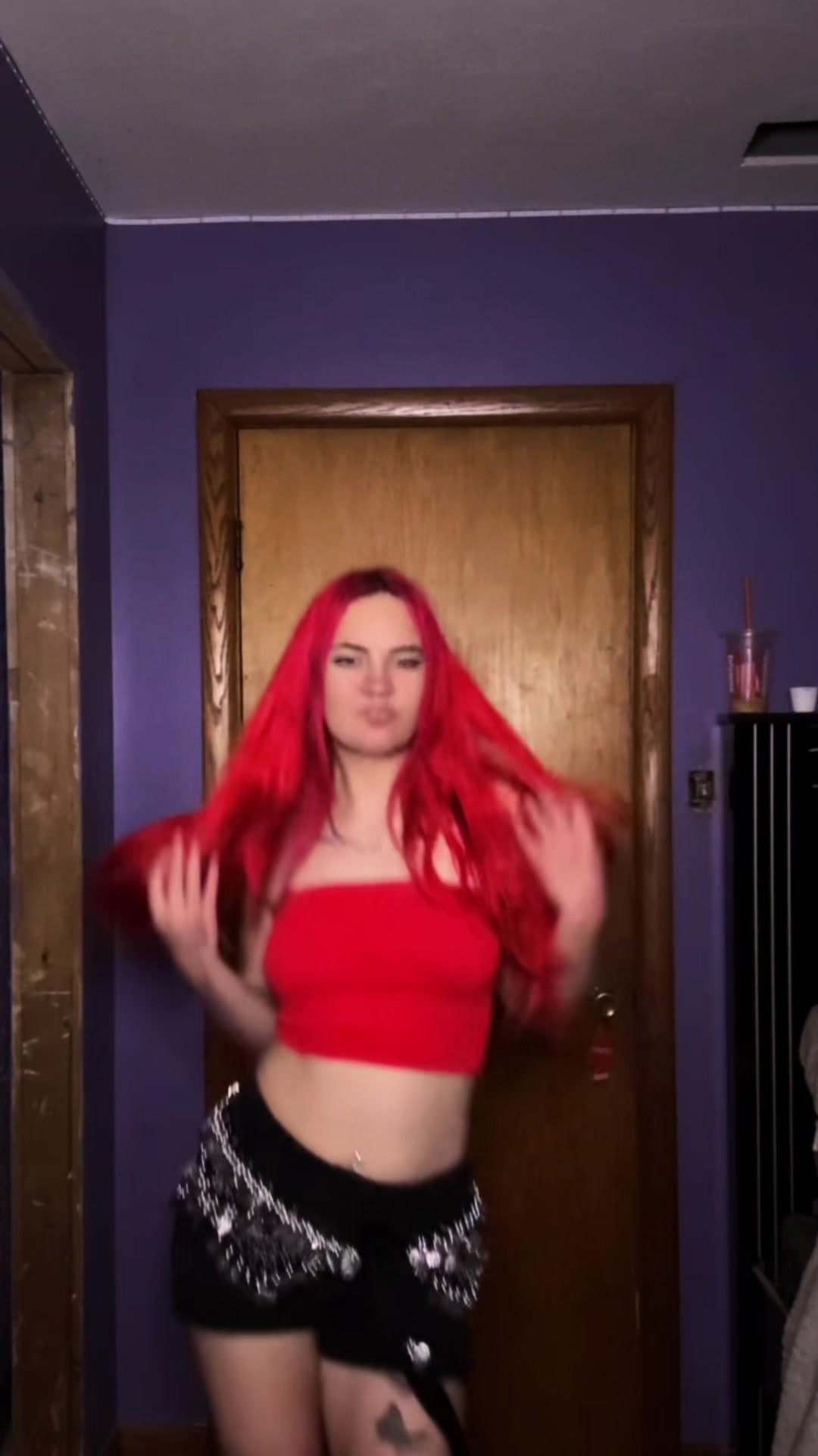 @𝕮𝖆𝖗𝖑𝖊𝖞 𝕭𝖚𝖑𝖑𝖔𝖈𝖐🧿