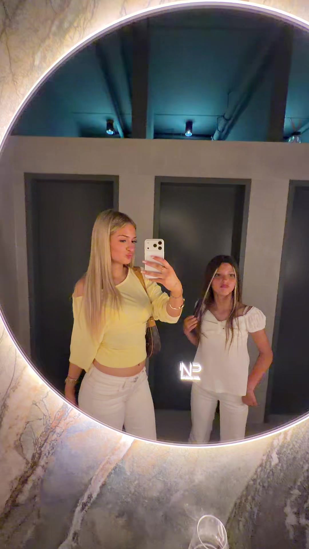 @alina