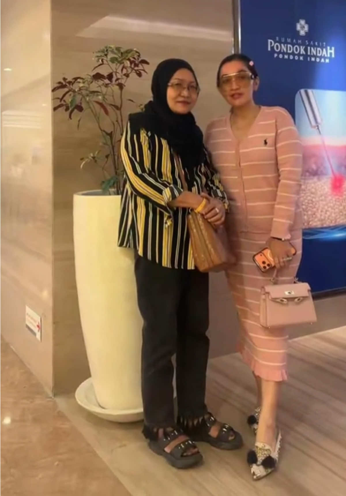 @Indah Sari Real