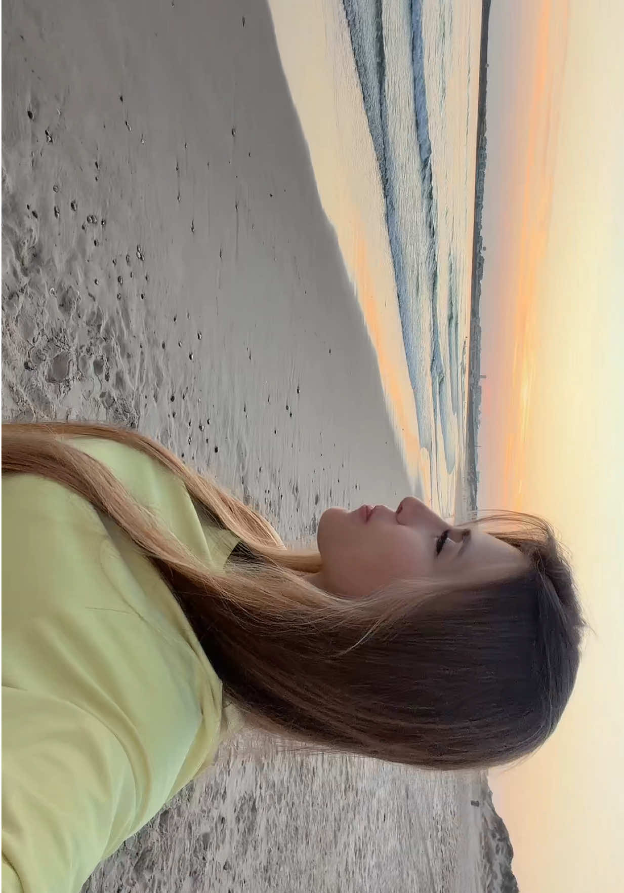 @lady_vikki_