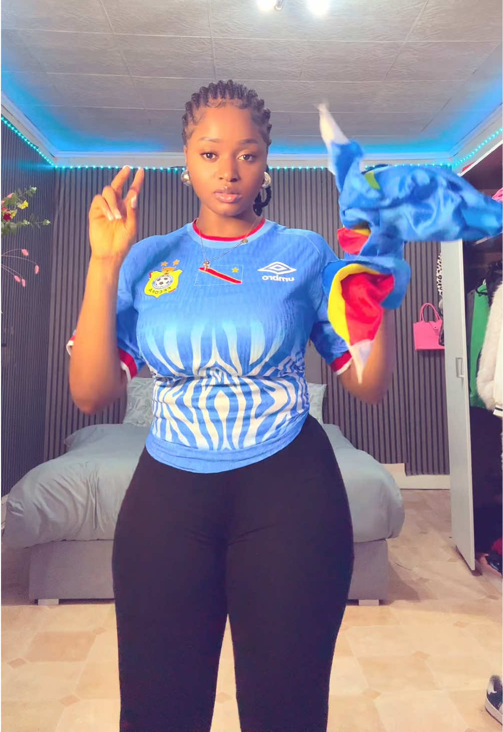 @Lomas🇨🇩❤️