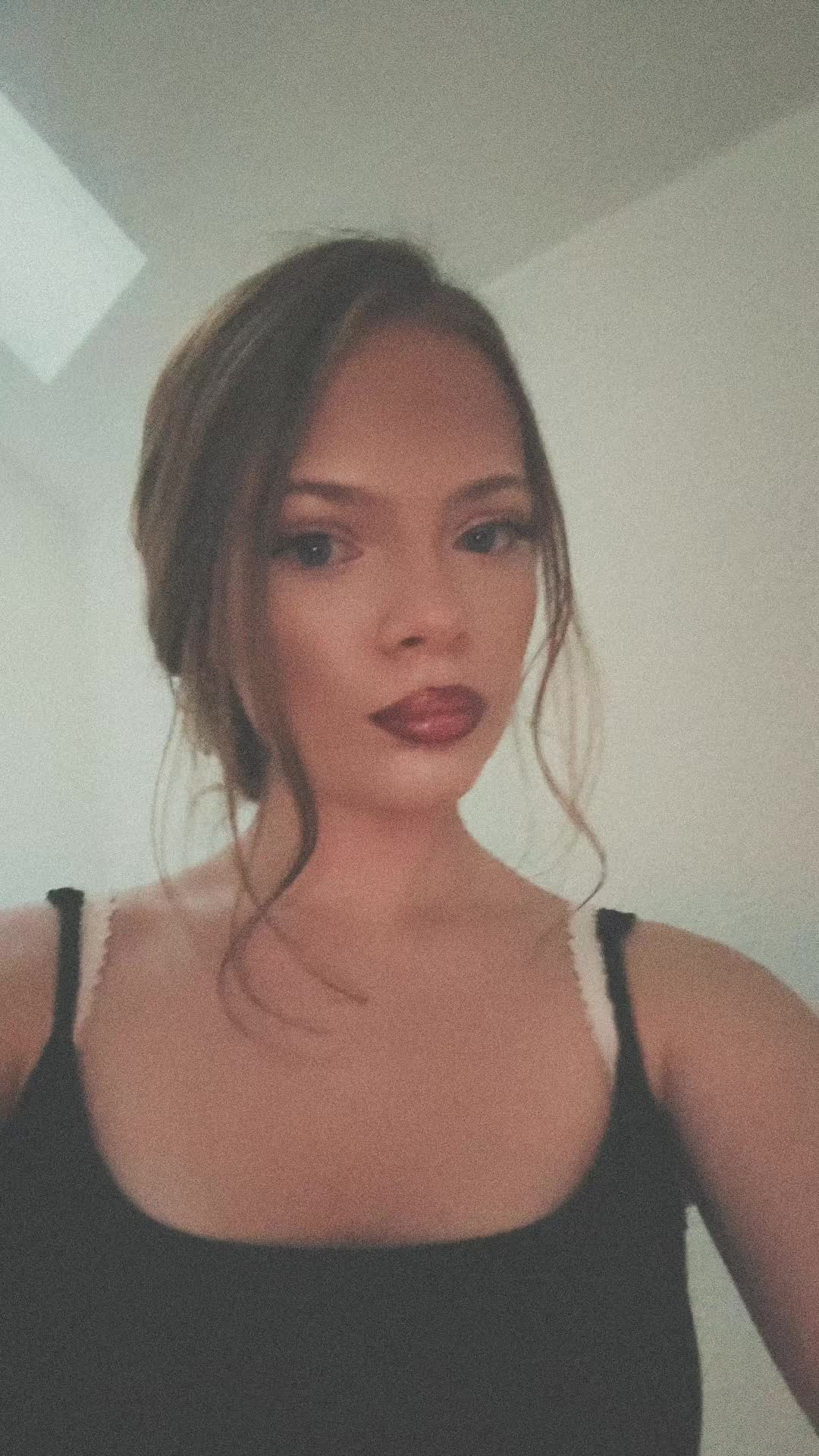 @♡ ₙₐₜₐₗᵢₐ  ♡