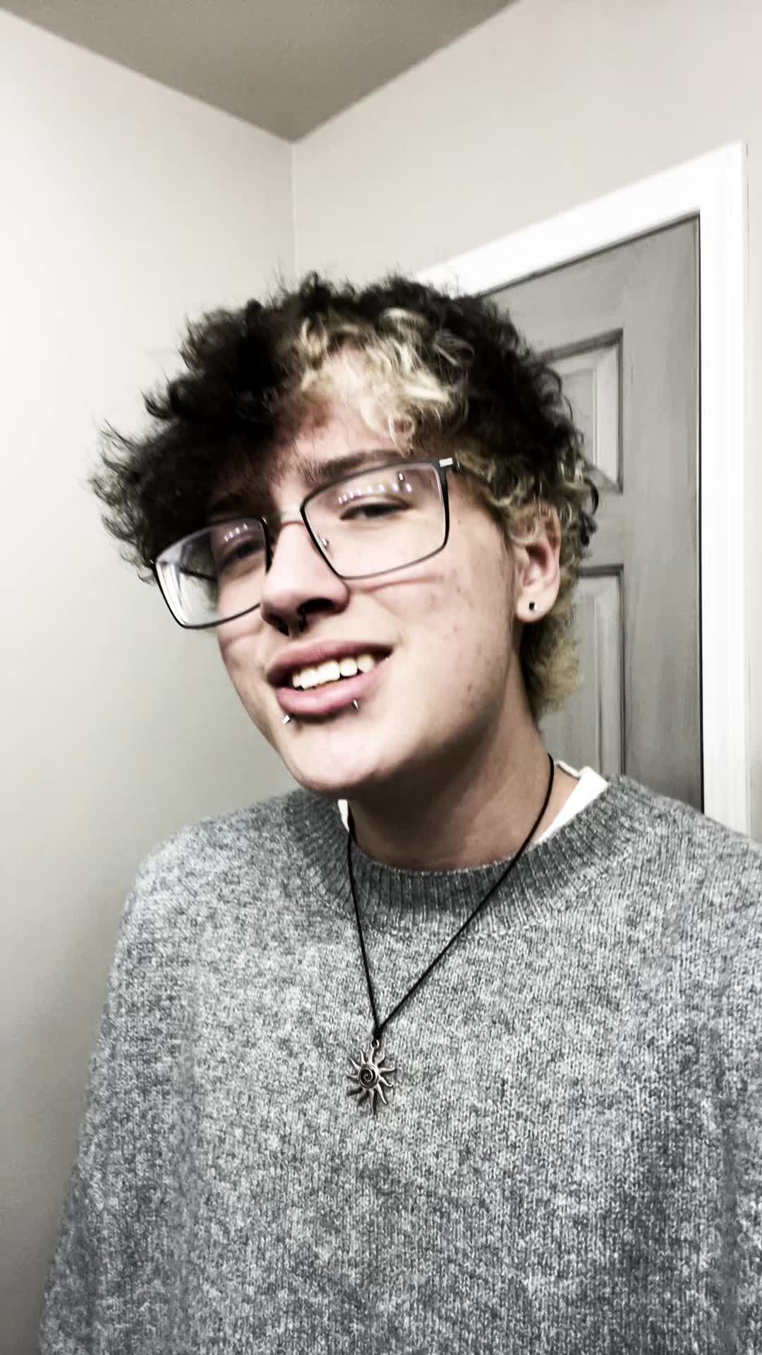 @Melinoe 🦌𖤐