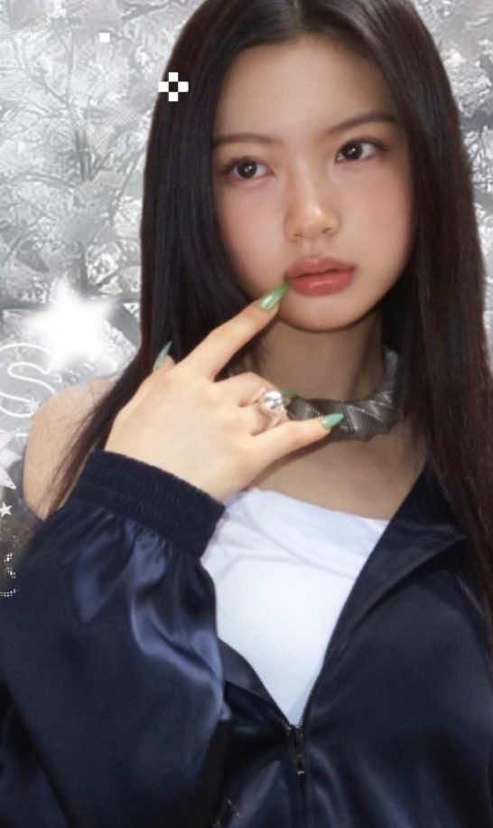@࡛ ե͢𝕖͡𝗲ᧇᩚ͠𐒅𐓟͟͠𐓣 🦢͡