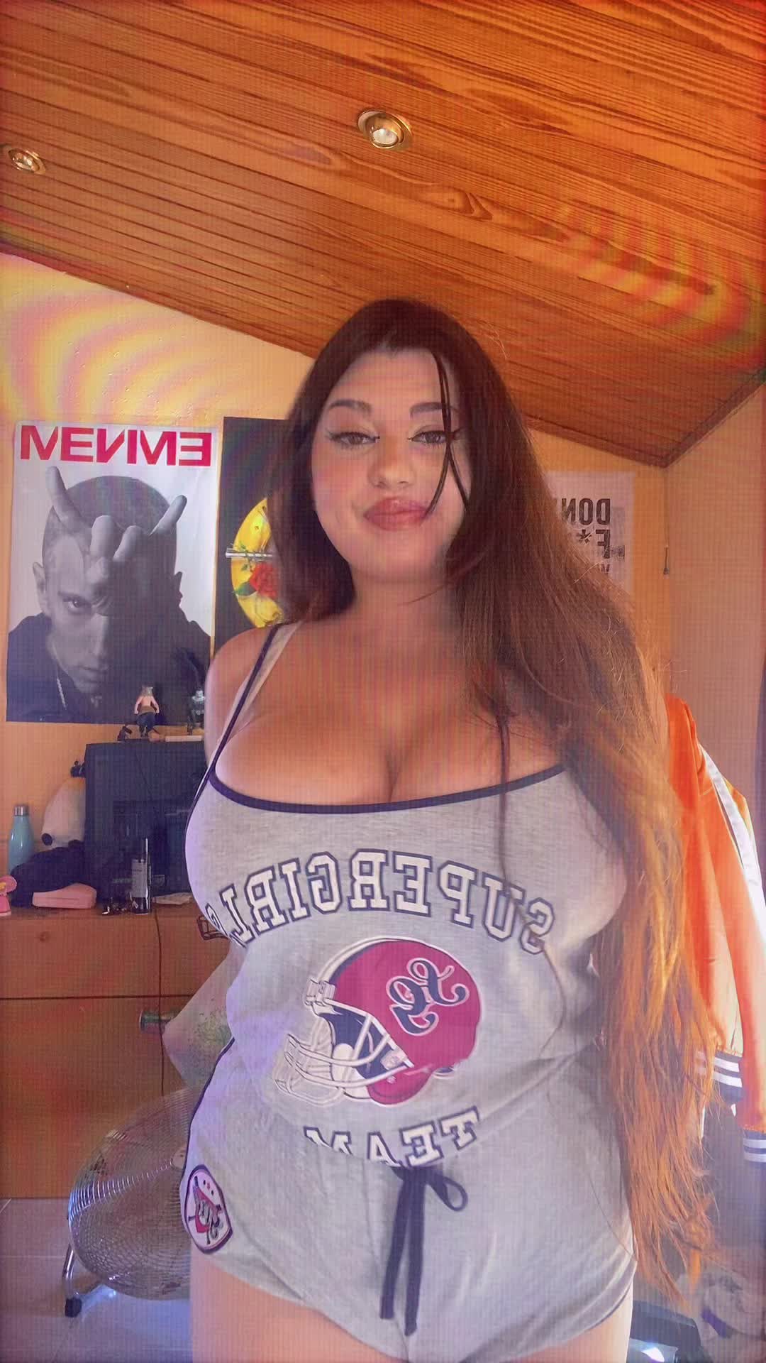 @Rianna🇷🇴