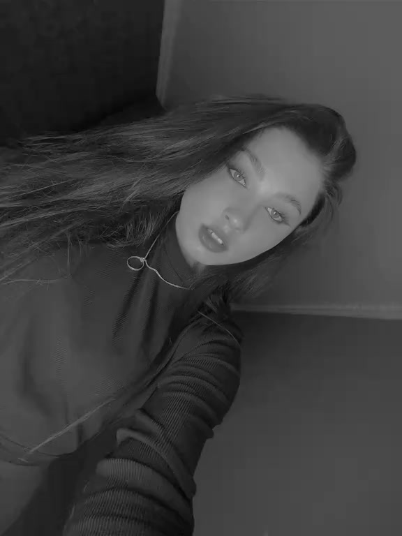 @𝒱𝓁𝒶𝒹𝒾𝓈𝓁𝒶𝓋𝒶