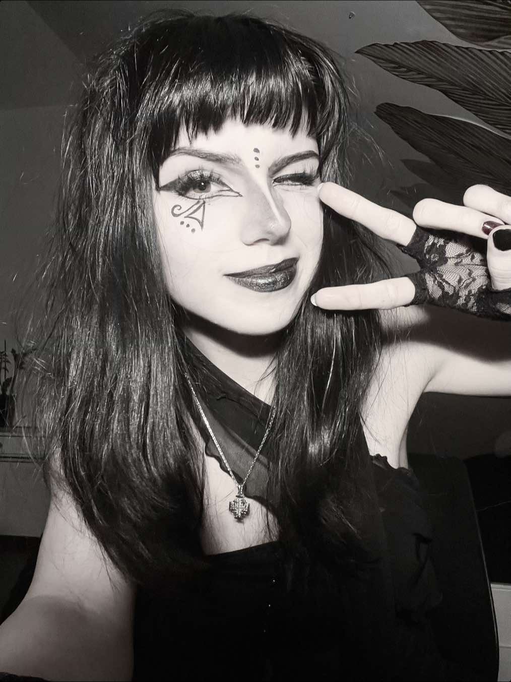 @voodoodolly