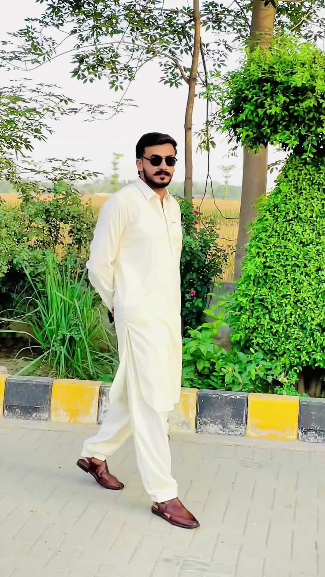 @Adeel bhaii