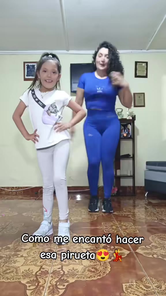 @Celeste Morán R🩵