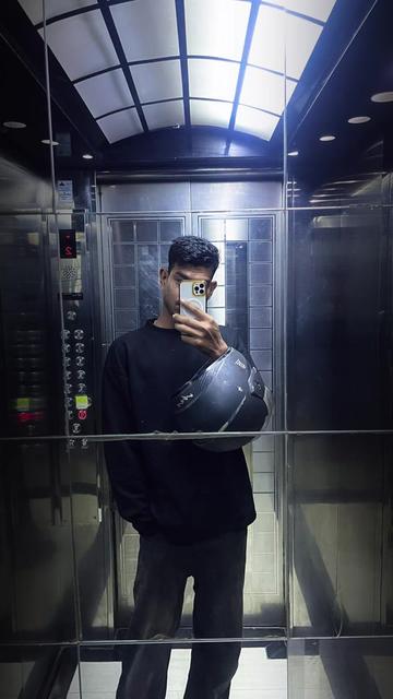 @Amar Dangaura 🇦🇪