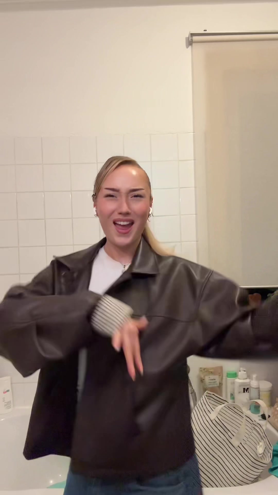 @leahfhl