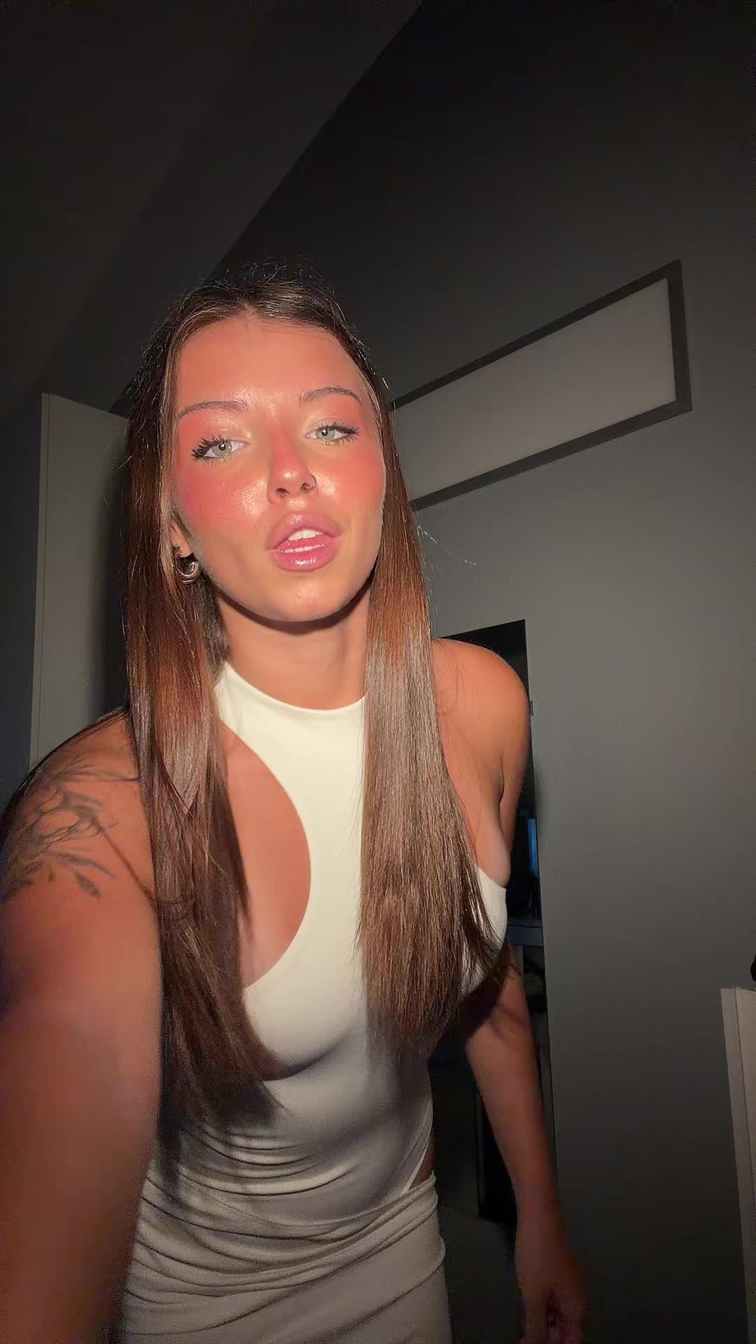 @elisafichera
