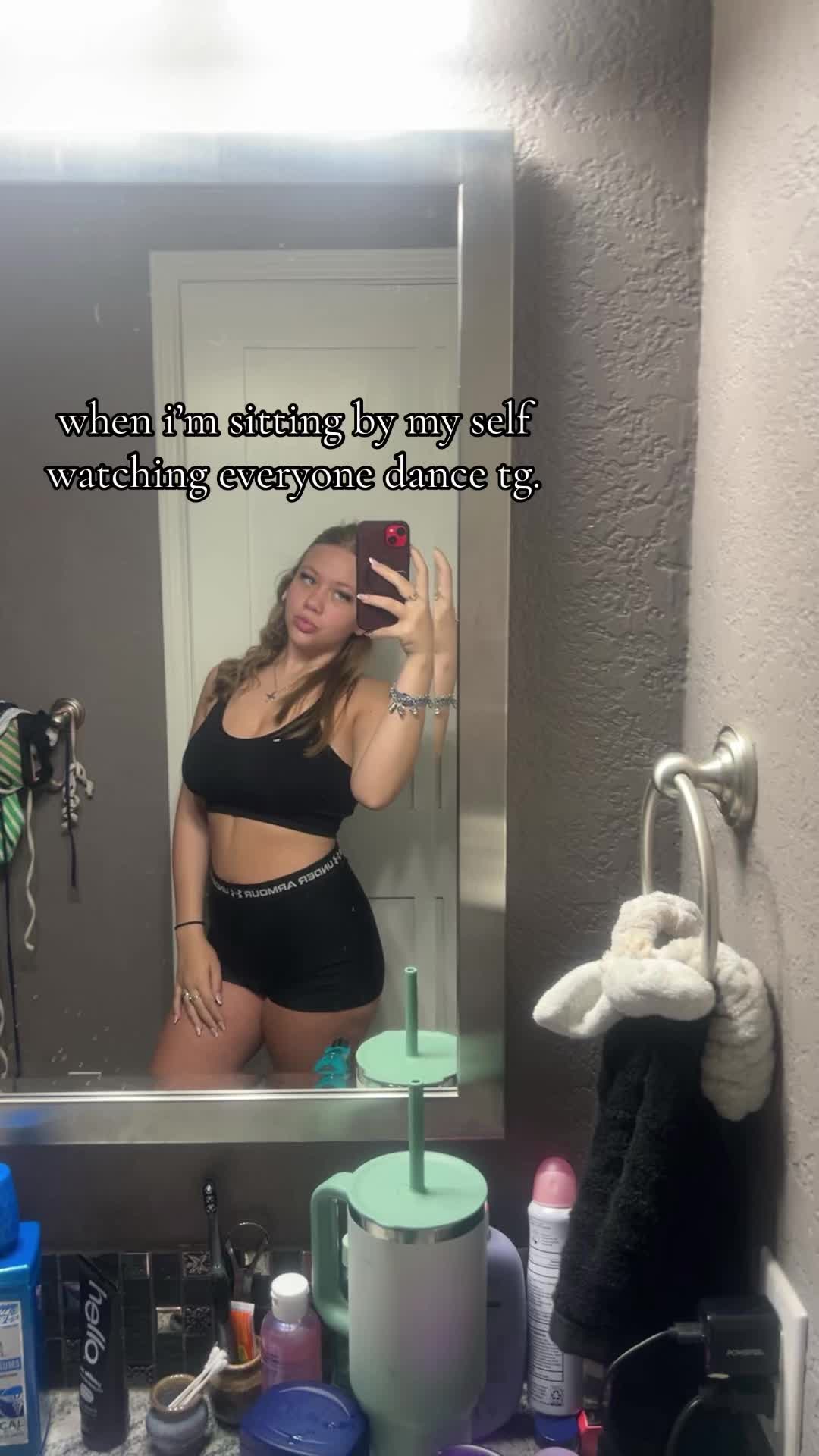 @Claire🖤⛓️&clubs;️