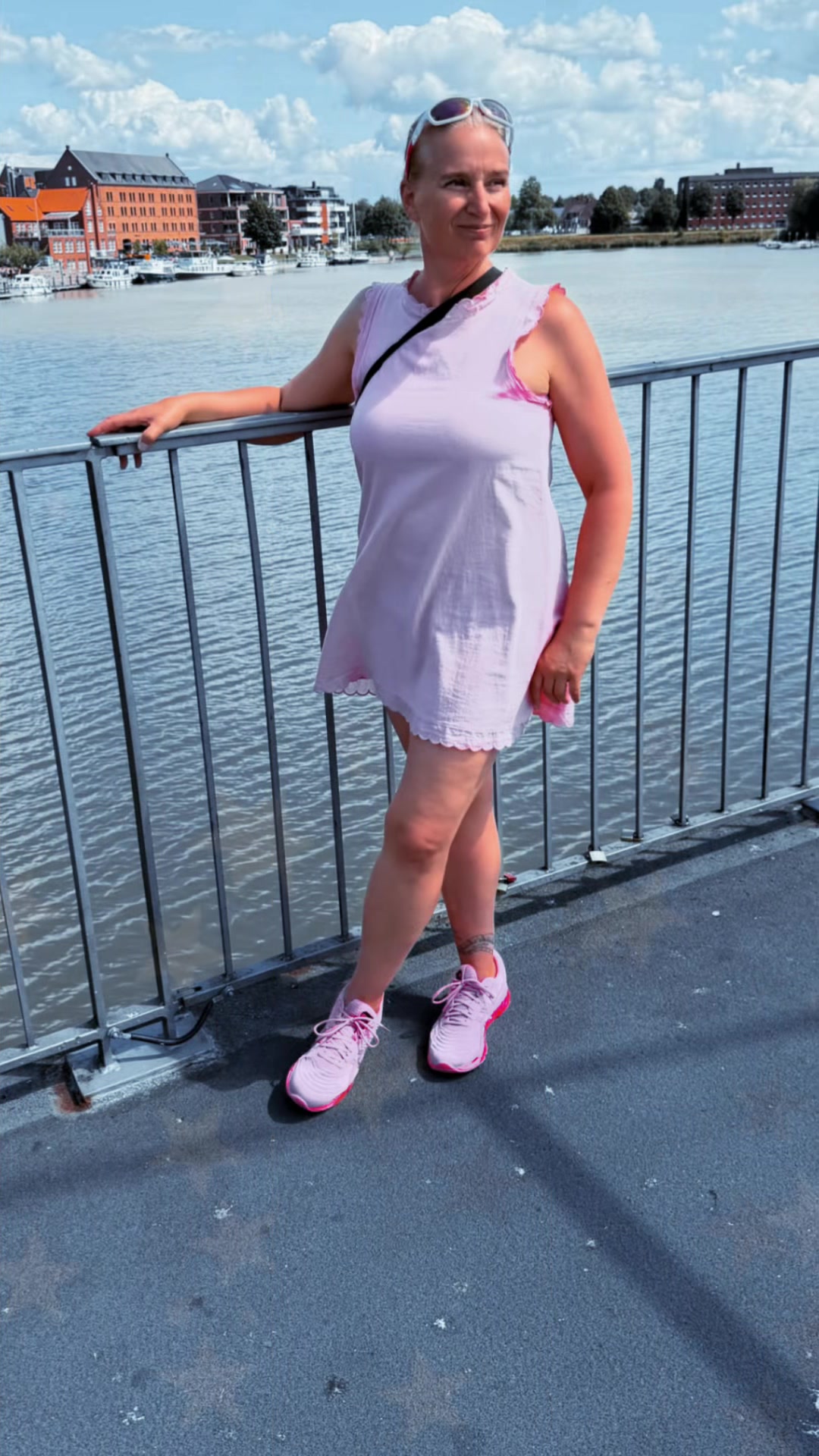 @Eva Pink