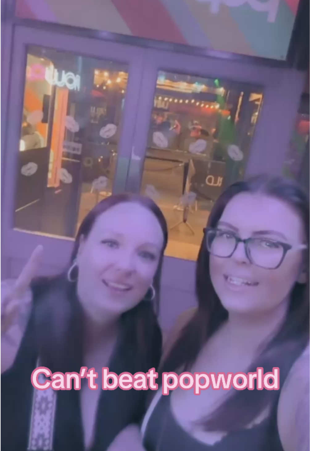 @ashley_mumofboys