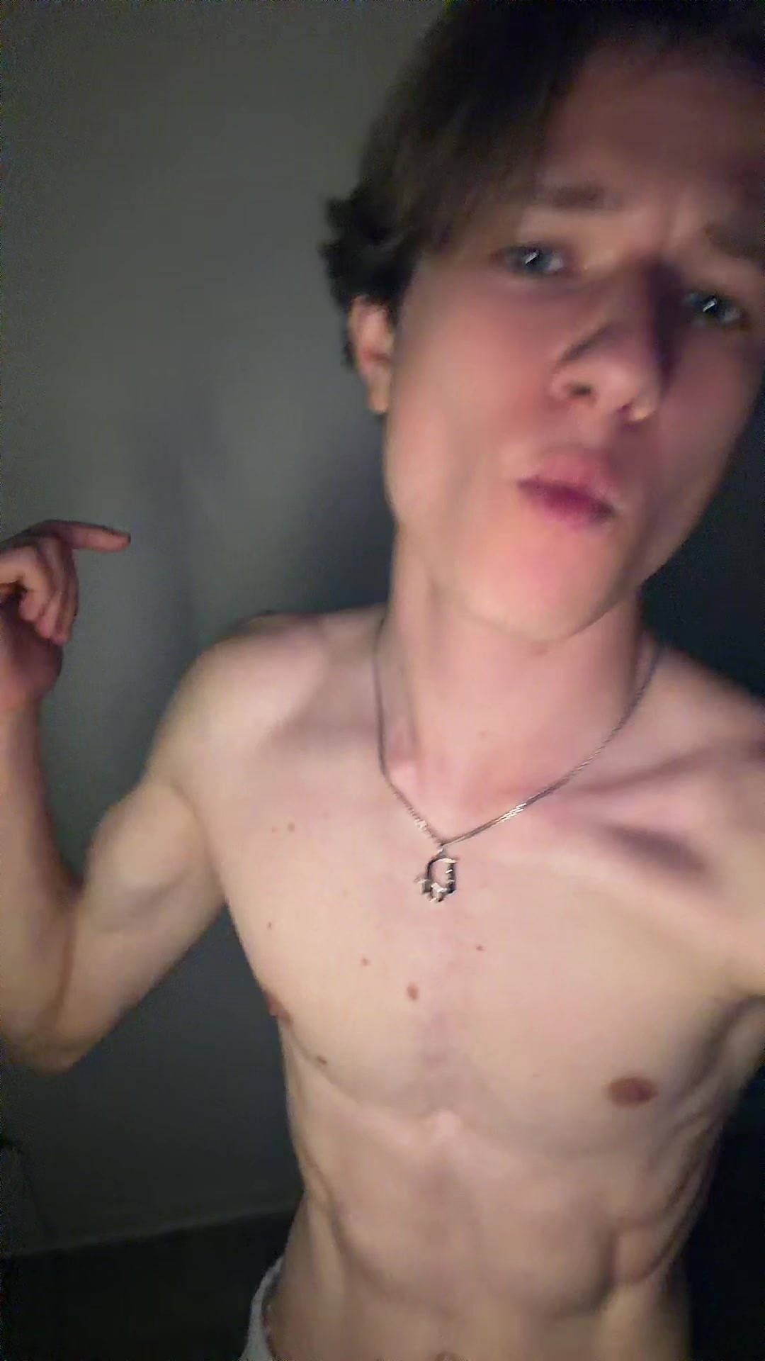 @Akisso