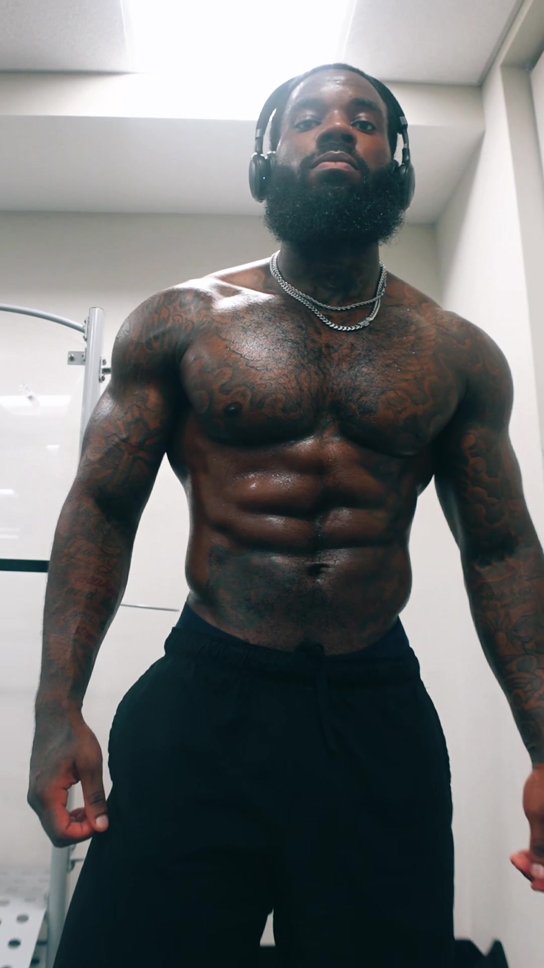 @bigq385
