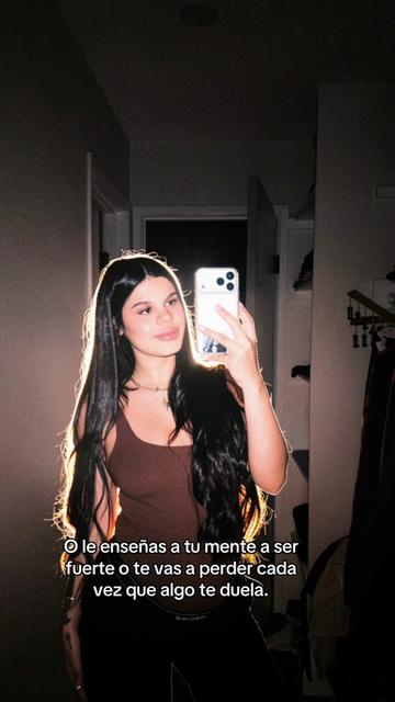 @Daniela reyes🇨🇺