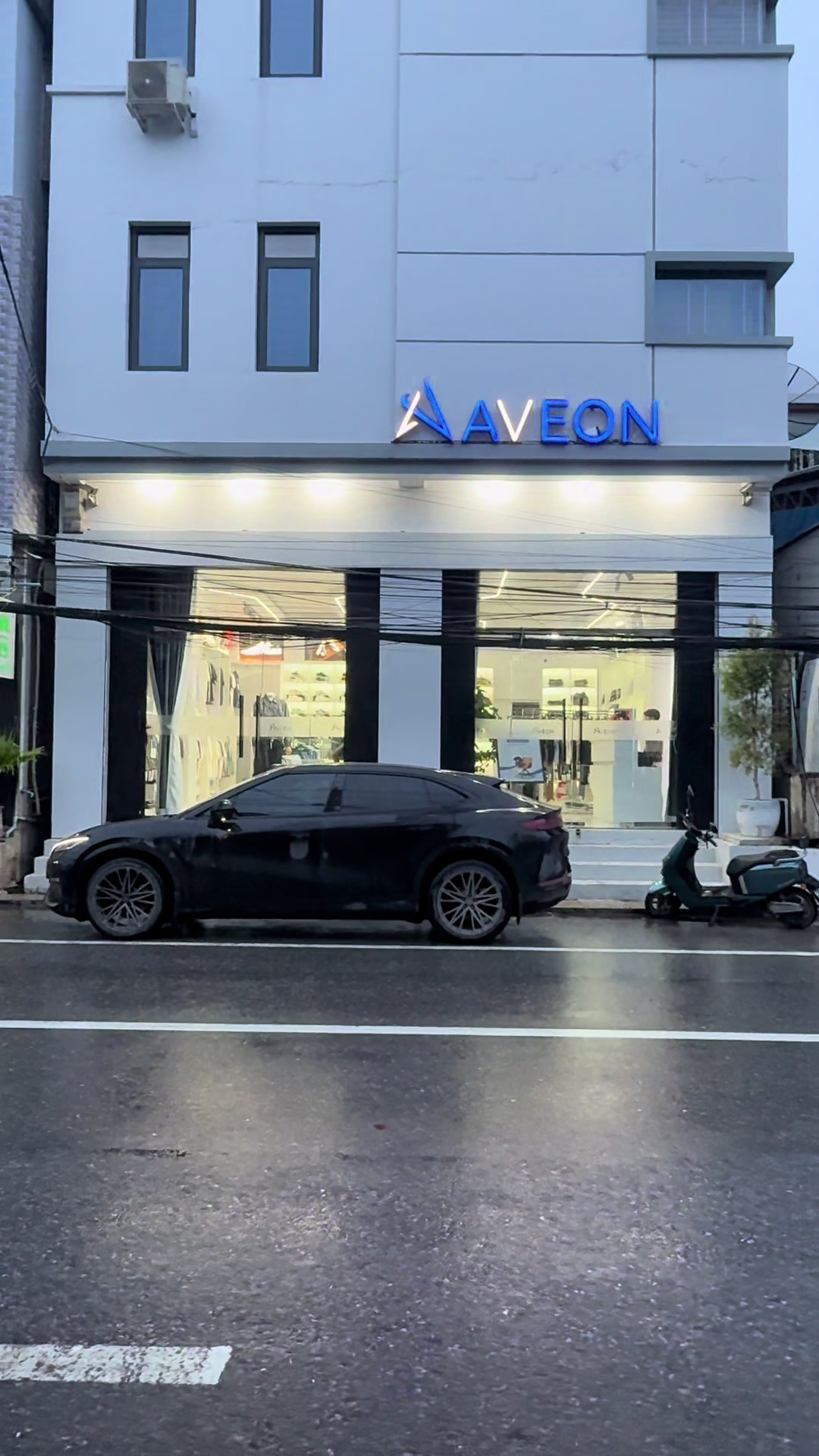 @AVEON