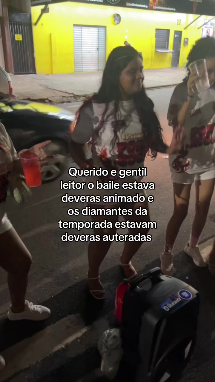 @_3Mily_Sousa_
