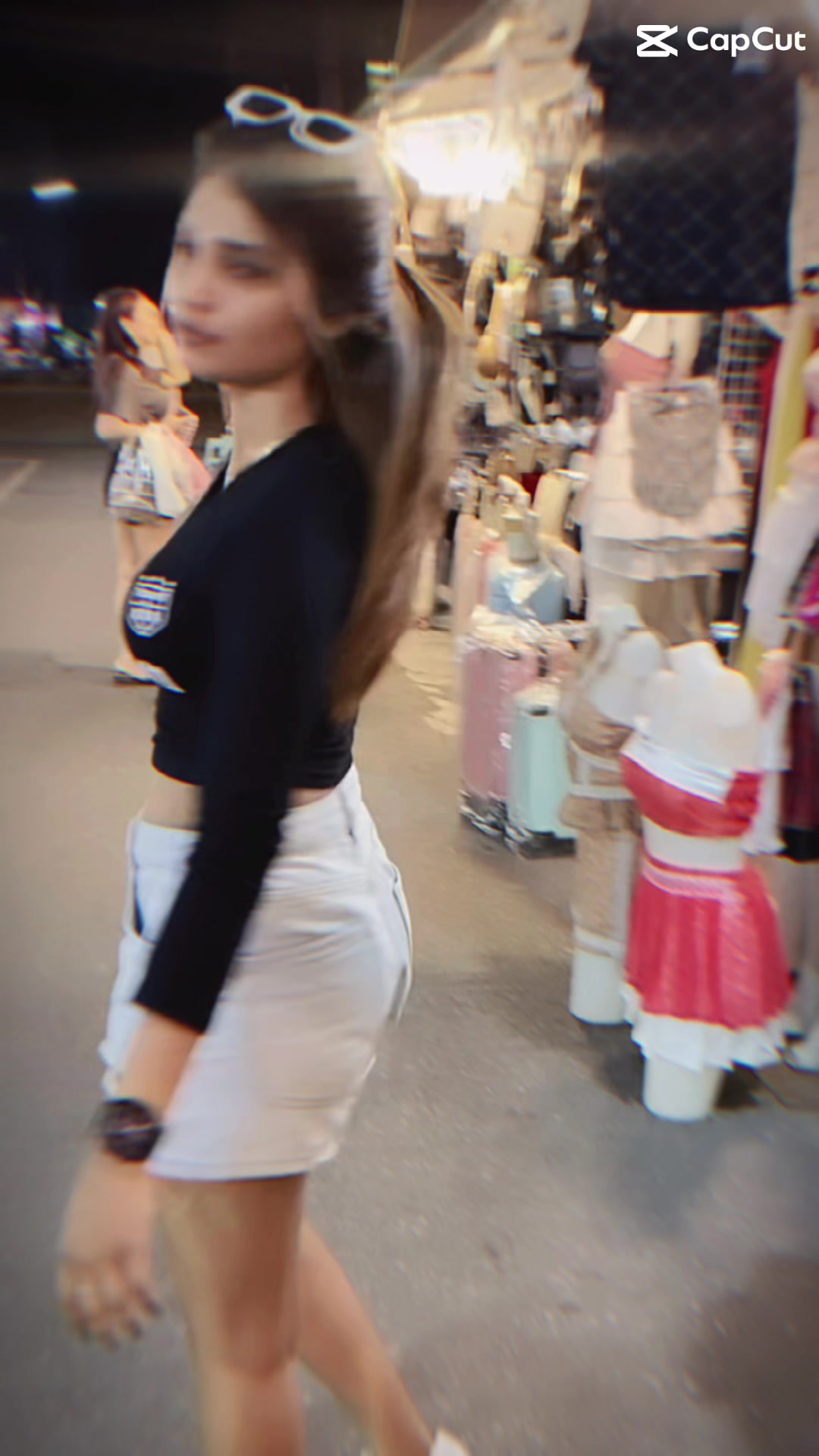 @11 : 04🖤🪽