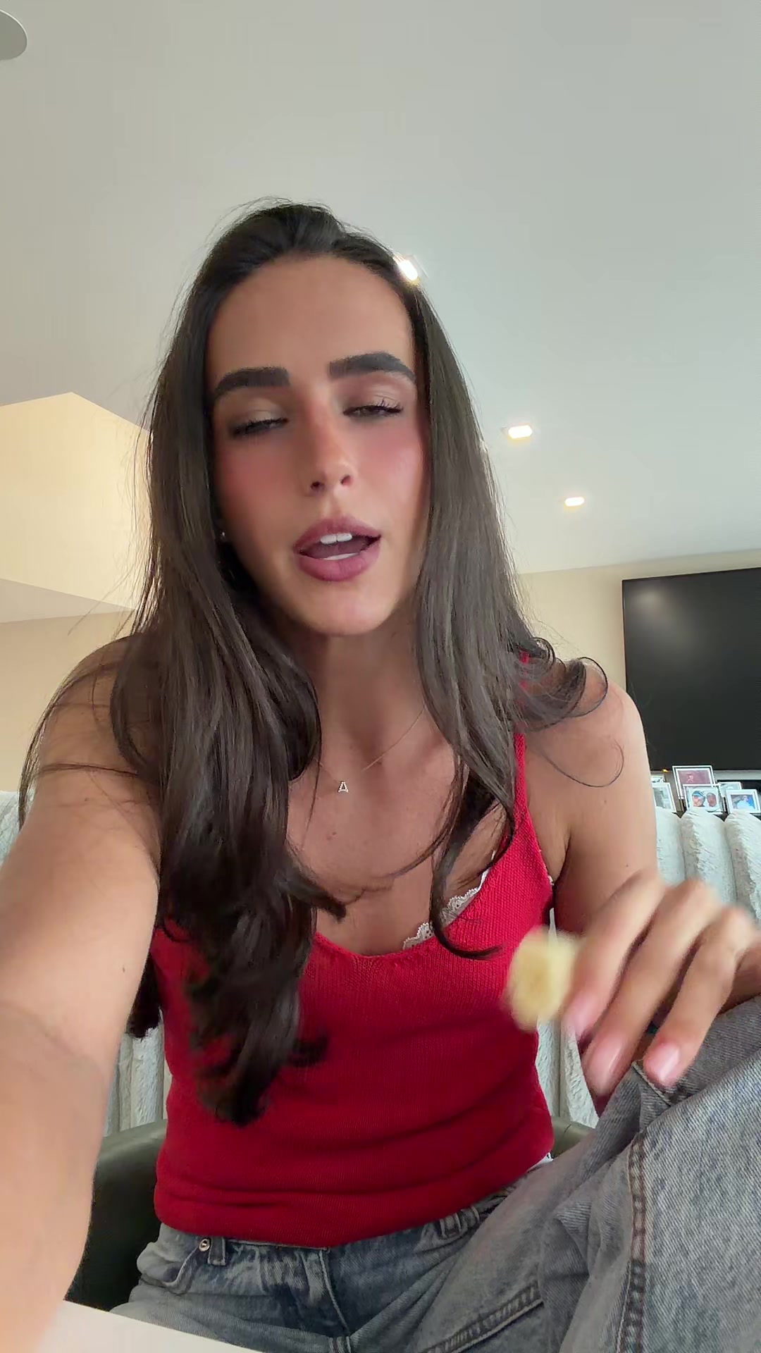 @holycannolii