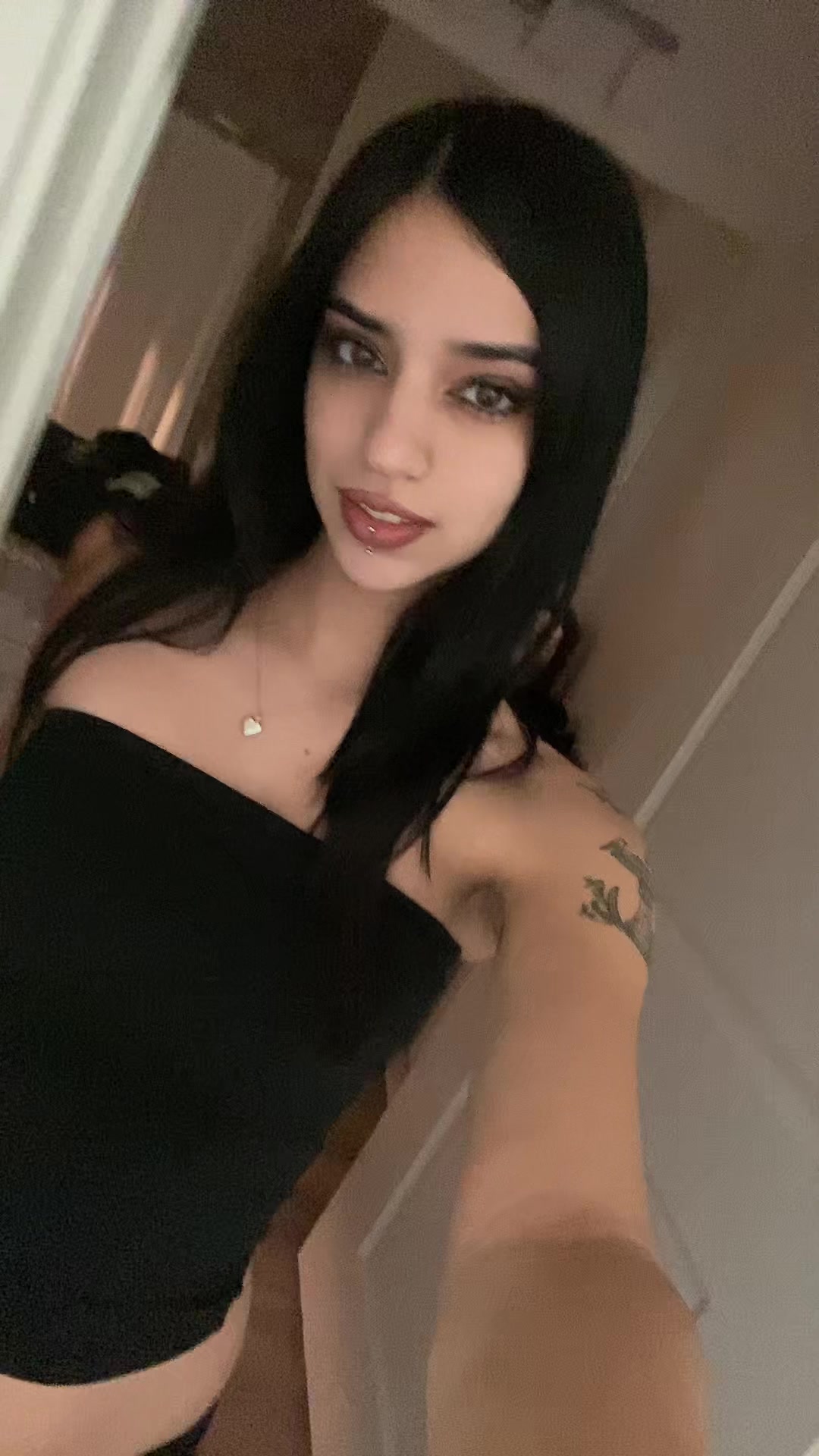 @Zoe