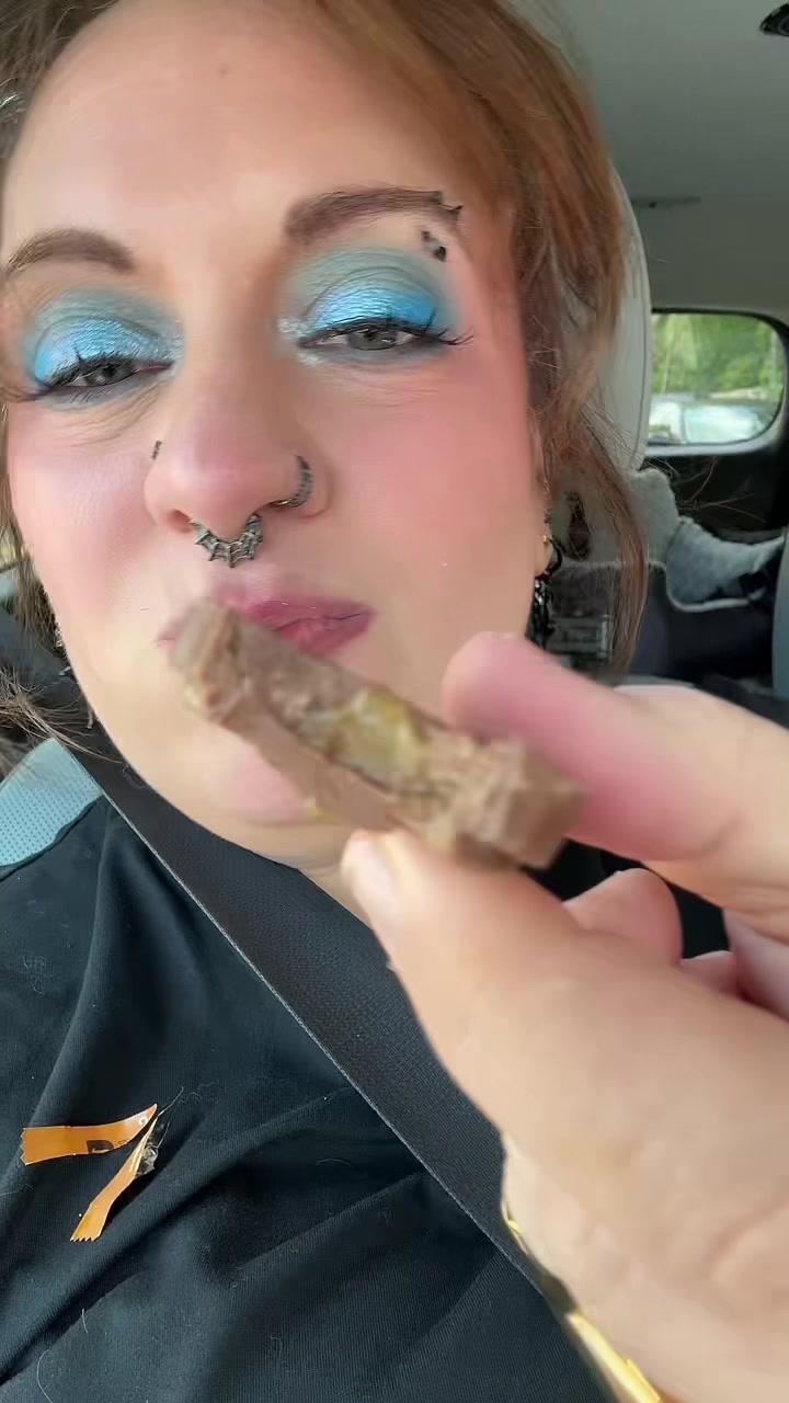 @ShopwithBethiebee 💙