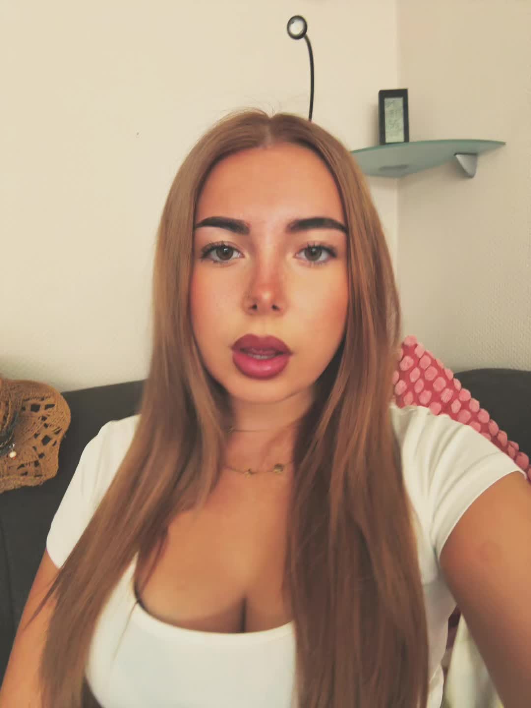 @🪩🌟