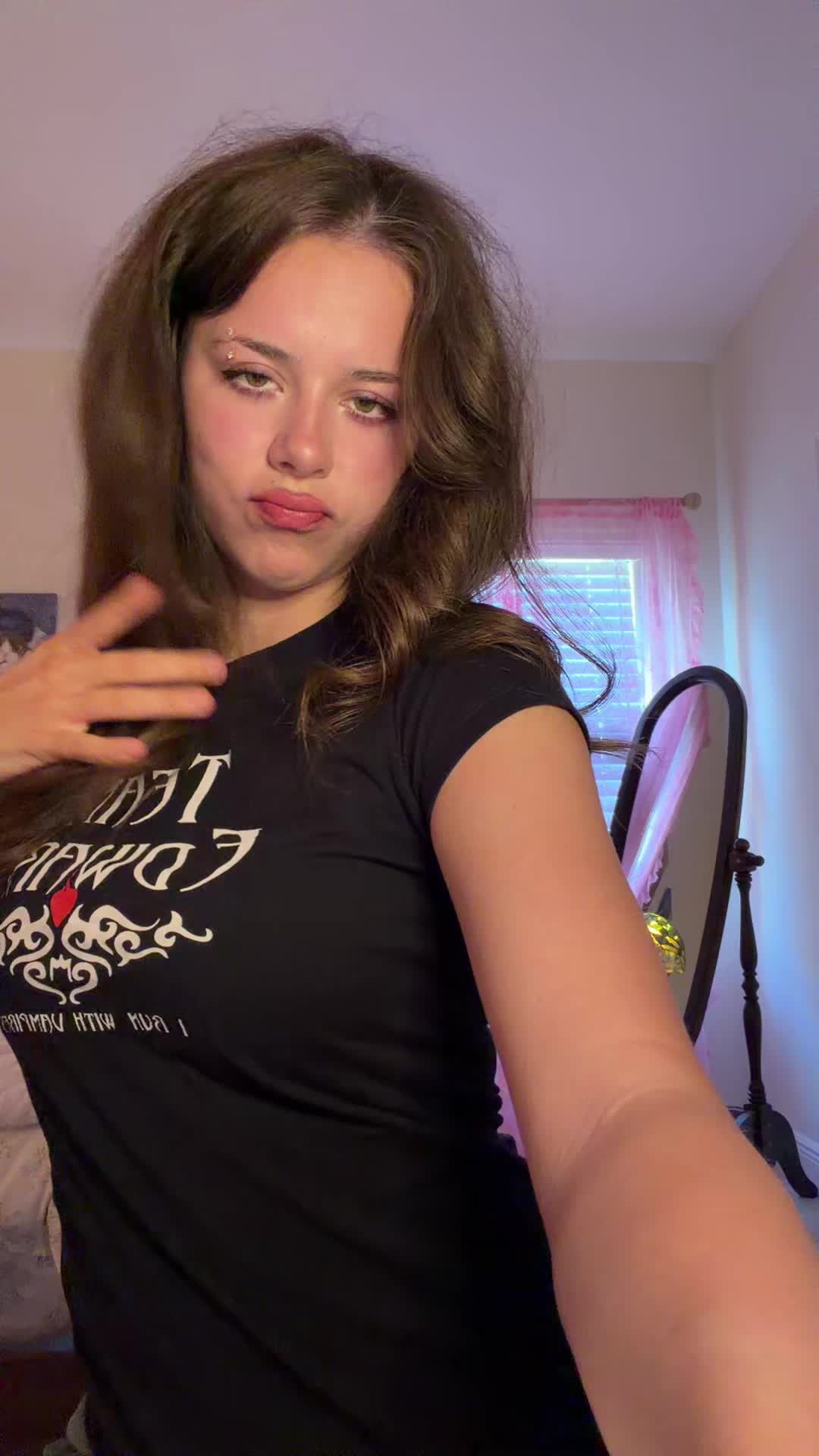 @ay_dih3