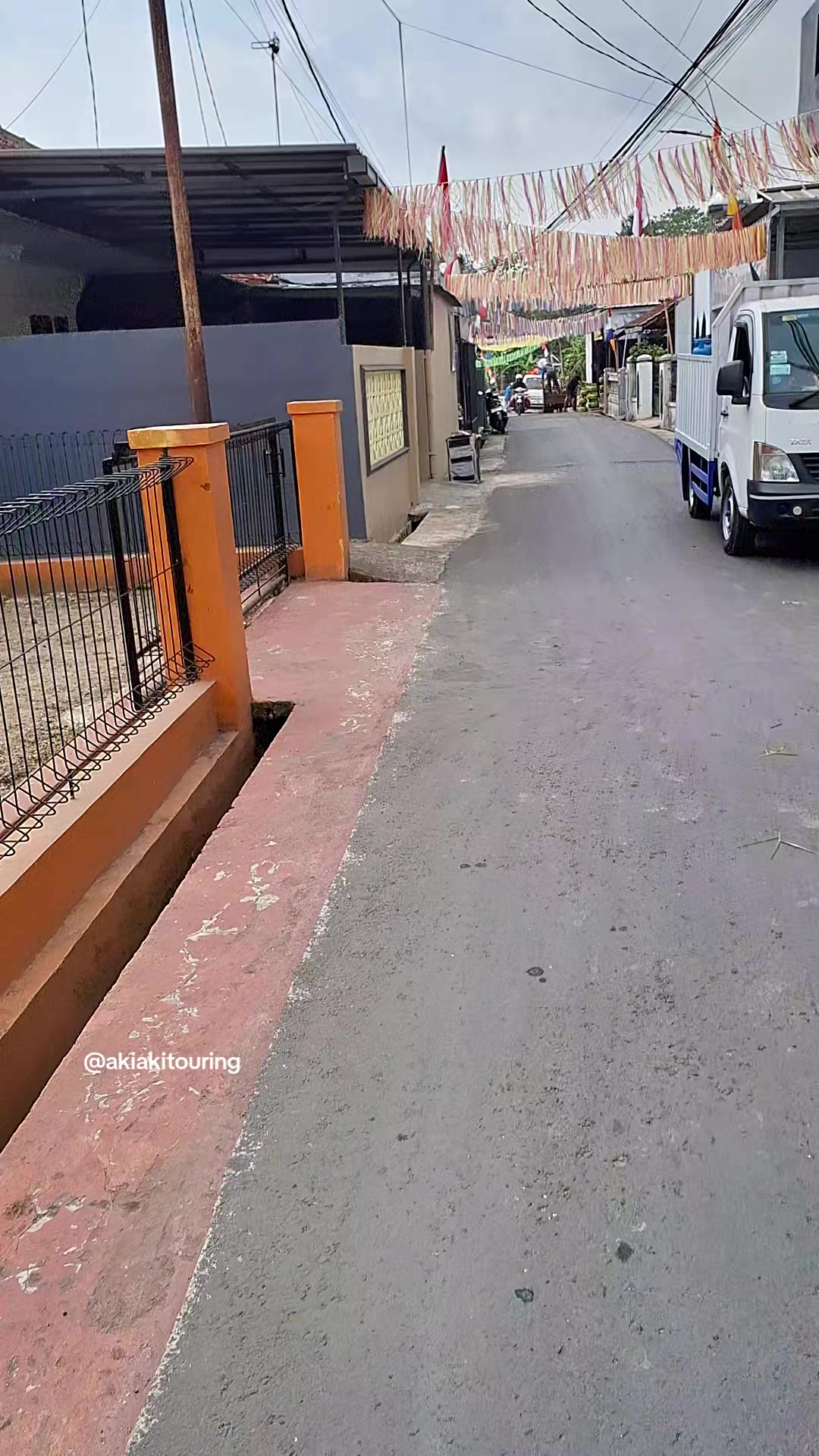 @akiakitouring