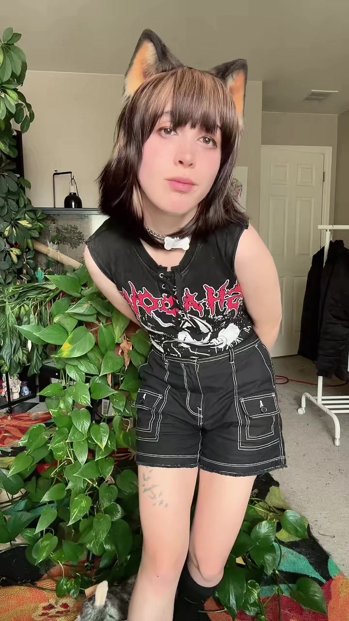 @Jinx! 🖤🐺✩⋆☾╶⃝⃤☽⋆✩🐺
