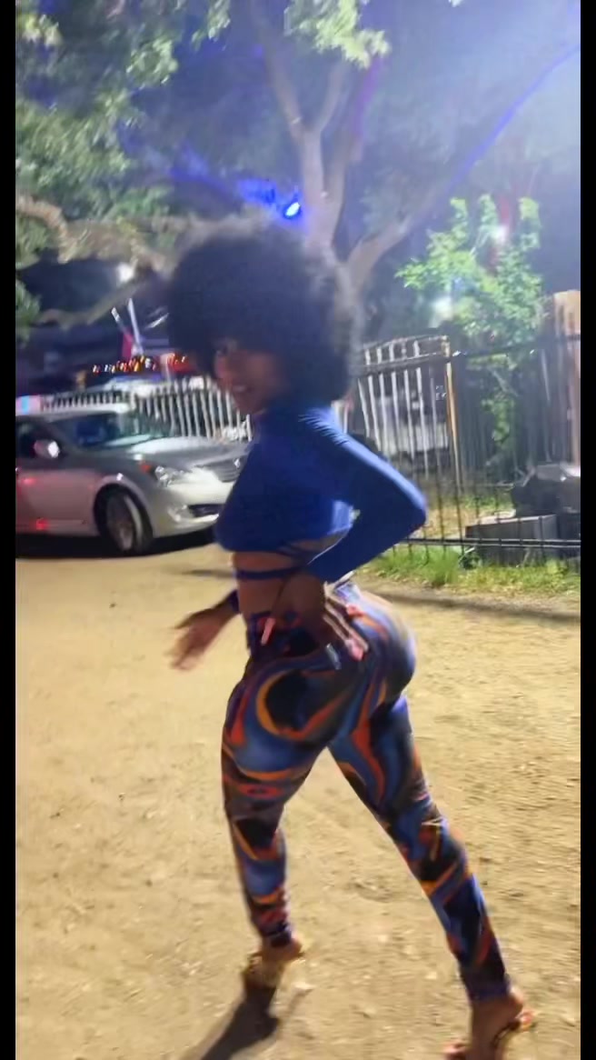 @Craving_Raven