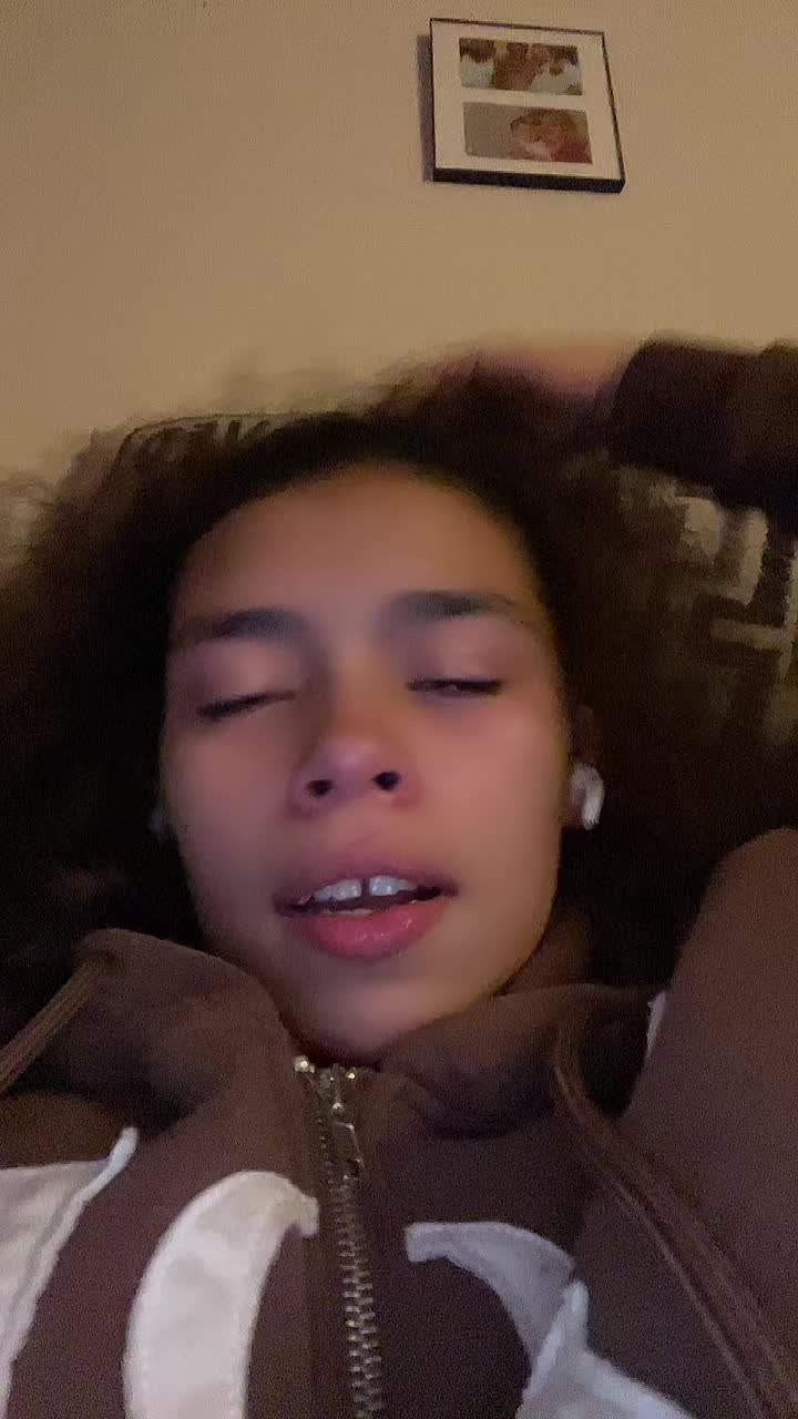 @hollywood_bri4