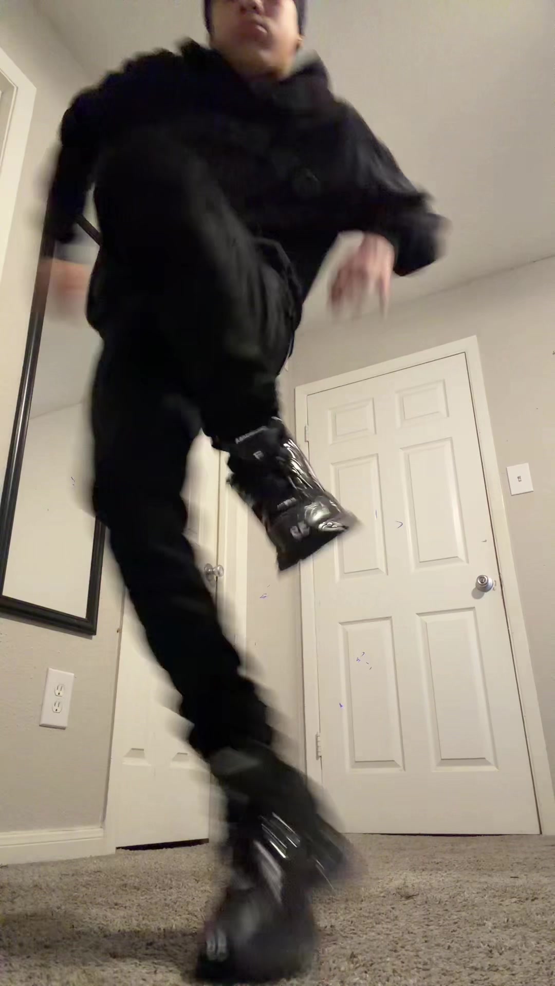 @👼🏽