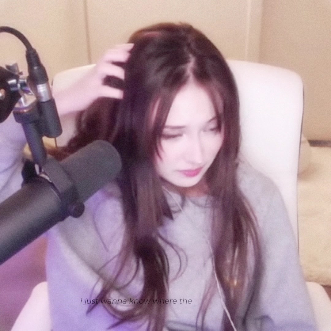 @୨୧ zzztinakitten