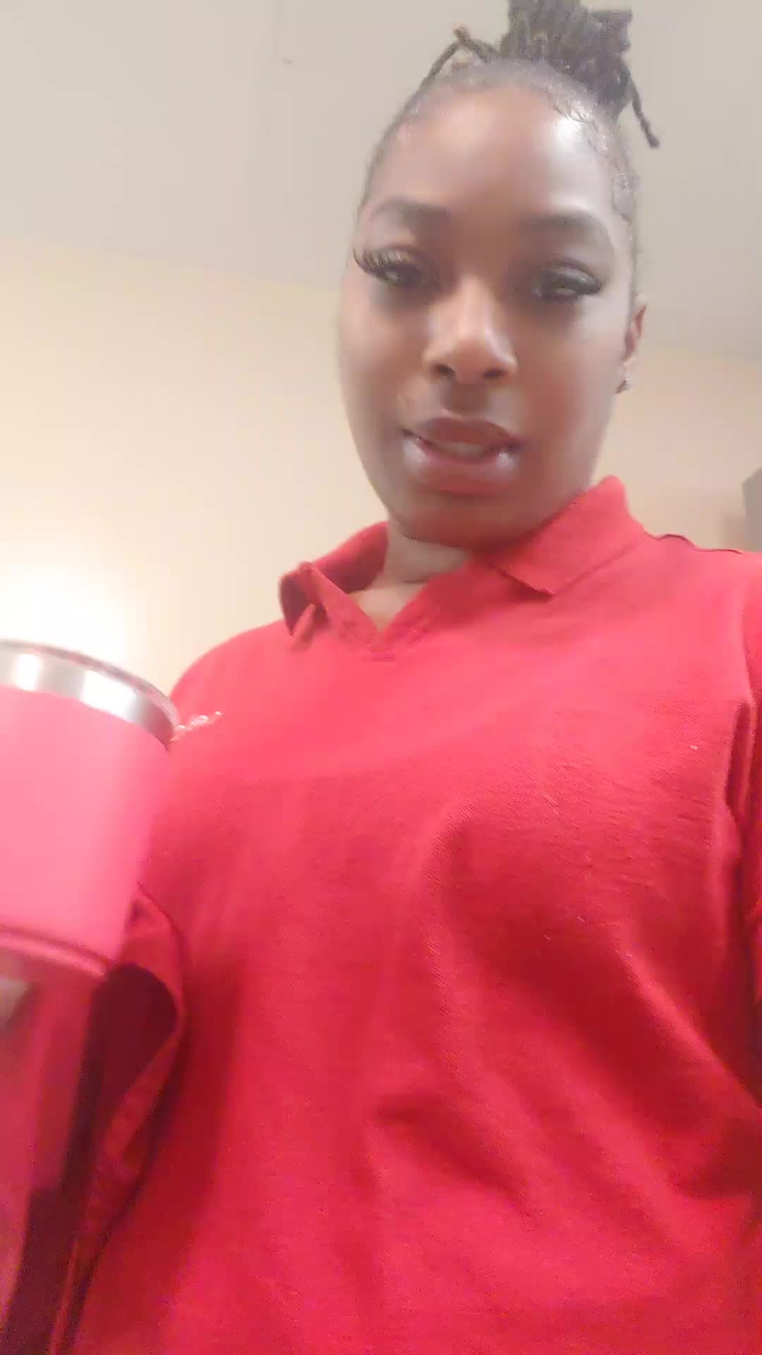 @Sherietoo_much