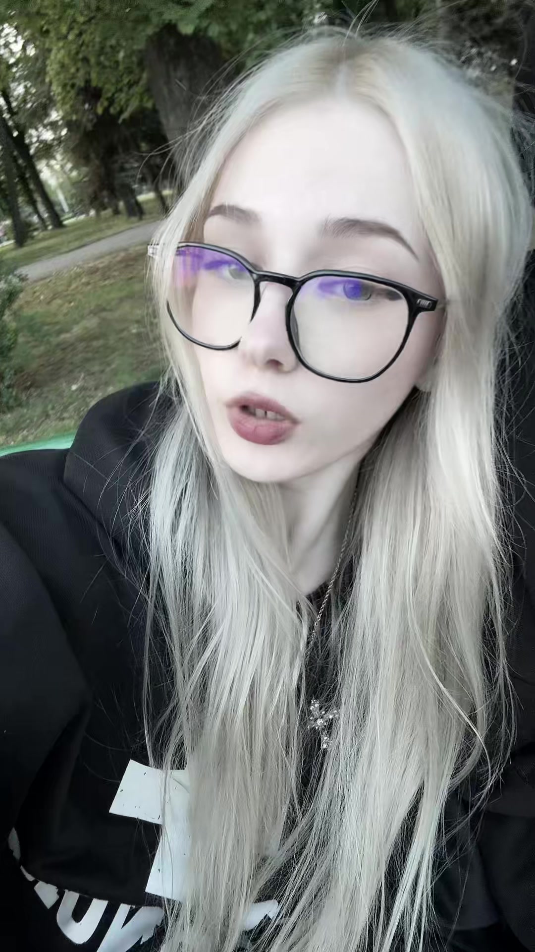 @merrilarm